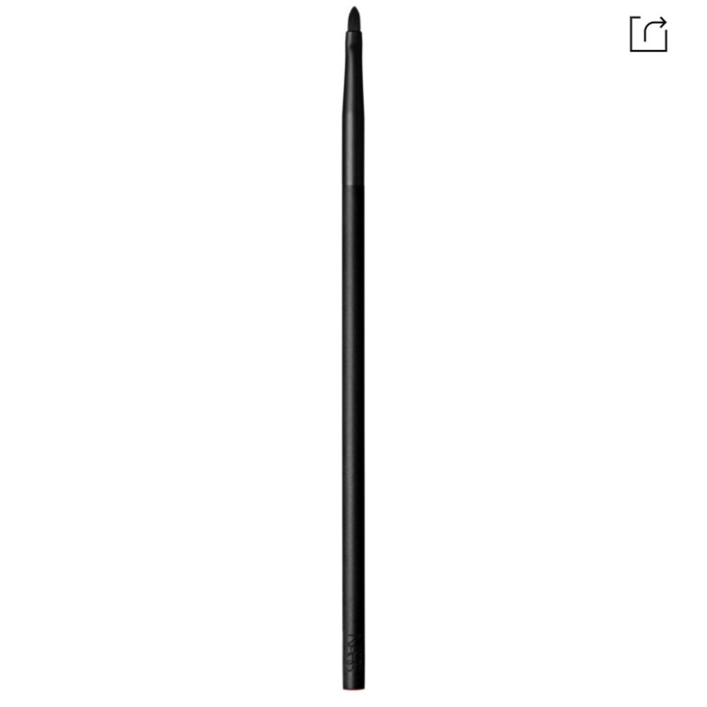 NARS Wet/Dry Eyeliner Brush #51